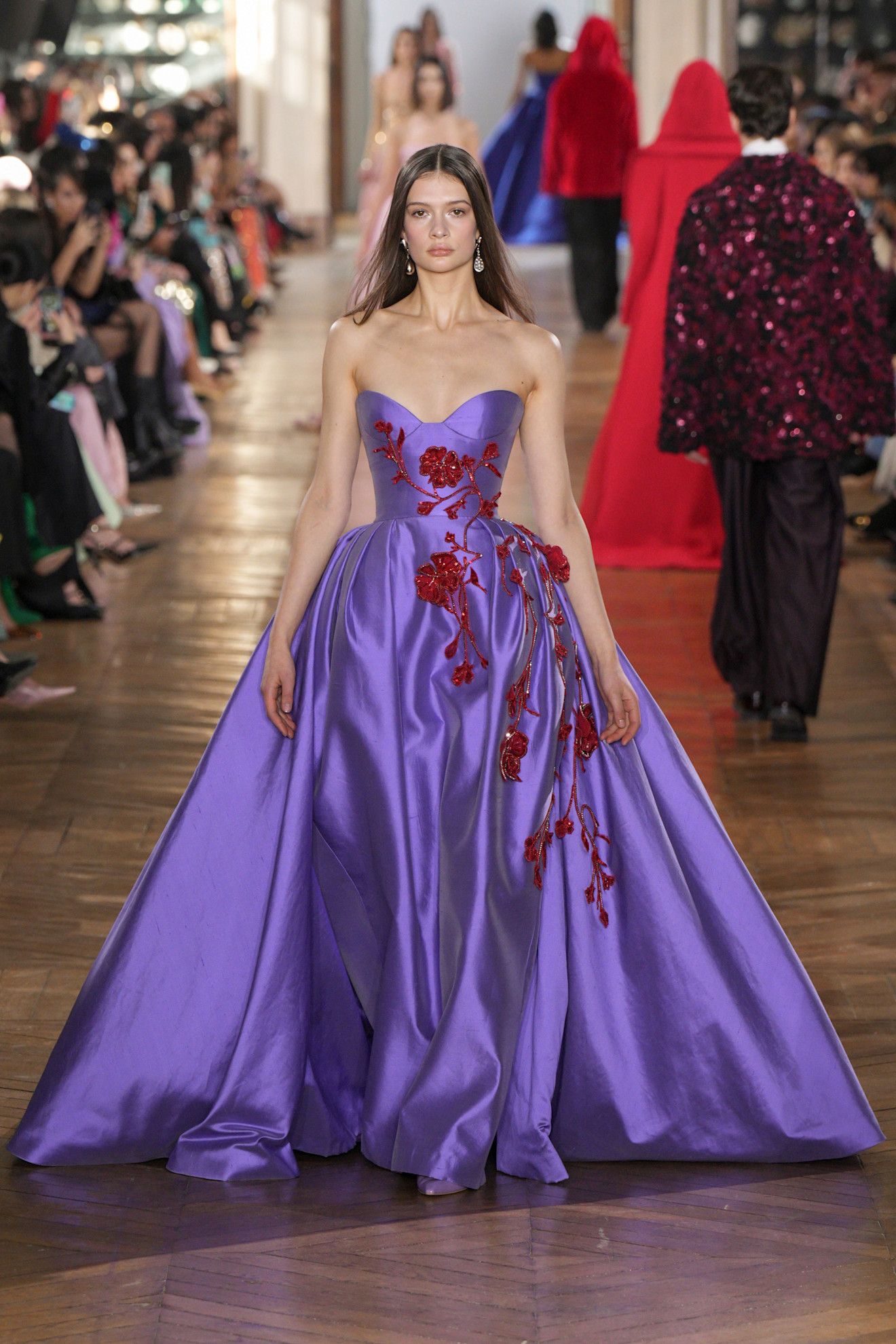 georges hobeika purple dress Spring 2024 Haute Couture: Georges Hobeika's homage to Arab Culture   CoutureNotebook
